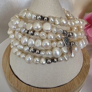Silpada  Goddess 6 Freshwater Pearl Sterling Silver Stretch Bracelets  B1601